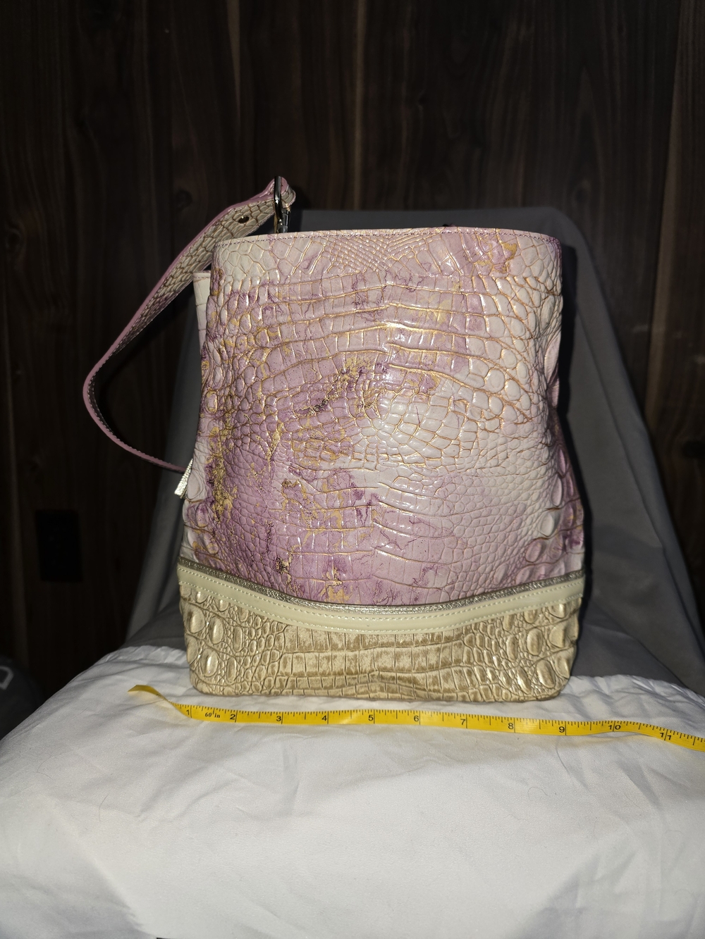 Brahmin Pink Cream Croc-Embossed Leather Bucket Bag & Wallet - Picture 6 of 9